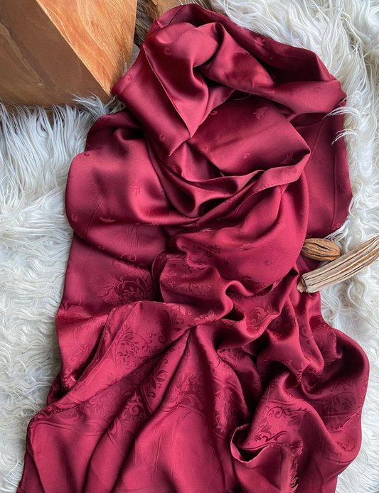 Plush Non-Slip Scarf